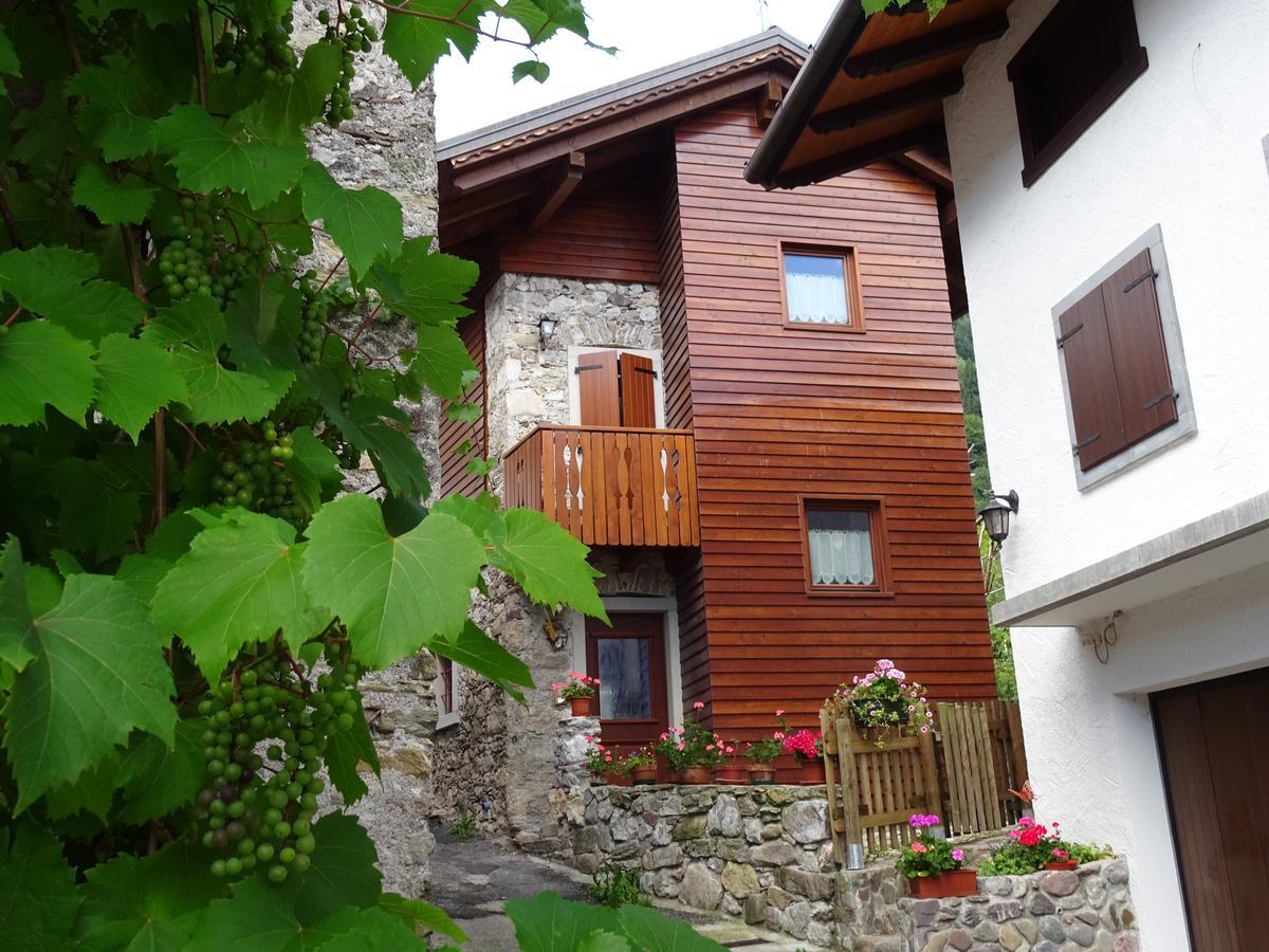 Stalut das puestines Arta Terme Exterior foto